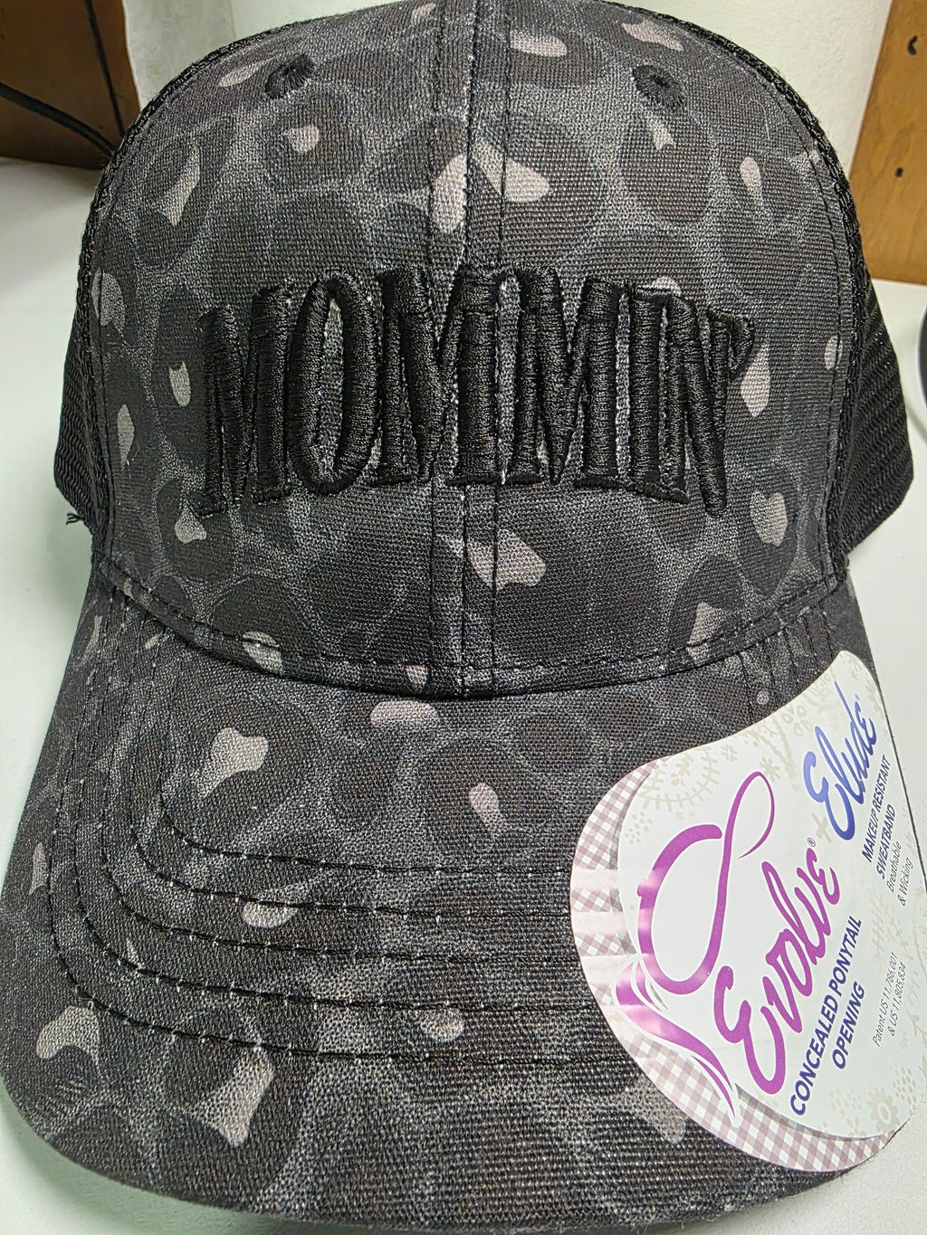 Mommin leopard hat